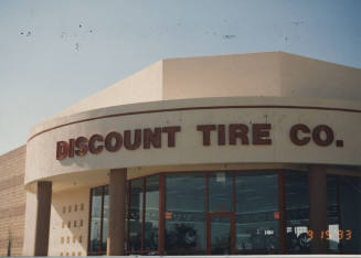 Discount Tire Company - 1130 West Elliot Road - Tempe, Arizona
