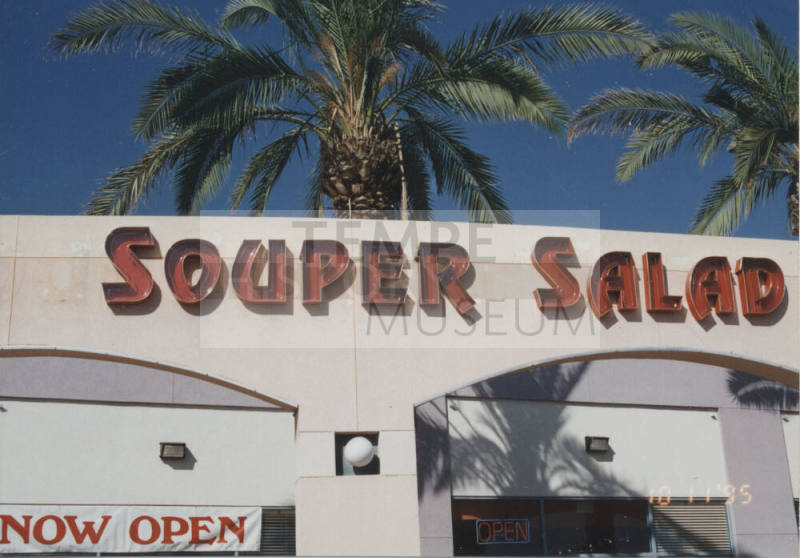 Souper Salad Restaurant - 1180 West Elliot Road - Tempe, Arizona
