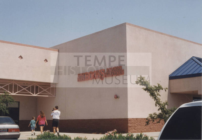 Half Price Books - 1245 West Elliot Road - Tempe, Arizona
