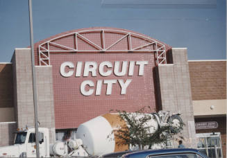 Circuit City - 1270 West Elliot Road - Tempe, Arizona