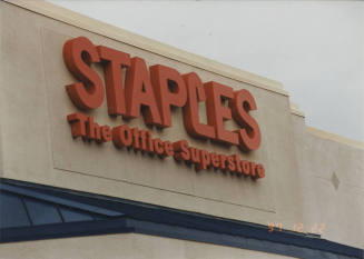 Staples Office Supply - 1275 West Elliot Road - Tempe, Arizona