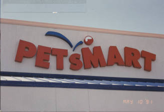 Petsmart - 1315 West Elliot Road - Tempe, Arizona