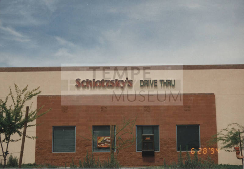 Schlotzsky's Restaurant - 1320 West Elliot Road - Tempe, Arizona