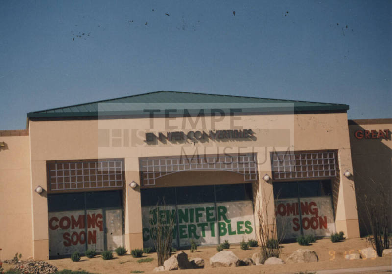 Jennifer Convertibles - 1320 West Elliot Road - Tempe, Arizona