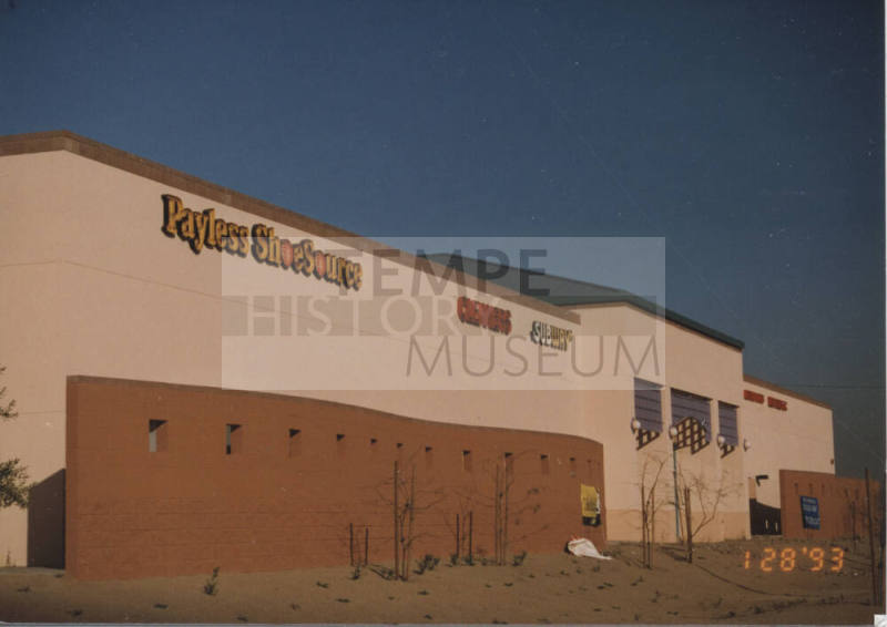 Payless Shoe Source - 1320 West Elliot Road - Tempe, Arizona