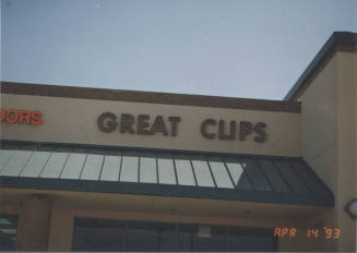Great Clips - 1320 West Elliot Road - Tempe, Arizona