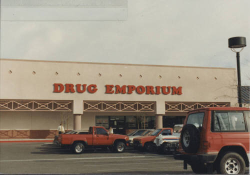 Drug Emporium - 1245 West Elliot Road - Tempe, Arizona