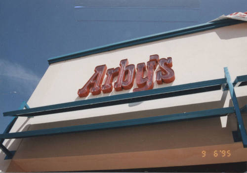 Arby's Restaurant - 1392 West Elliot Road - Tempe, Arizona