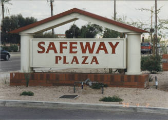 Safeway Plaza - 1515 East Elliot Road - Tempe, Arizona
