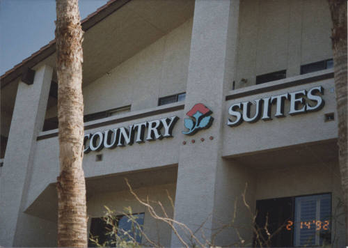 Country Suites - 1660 West Elliot Road - Tempe, Arizona