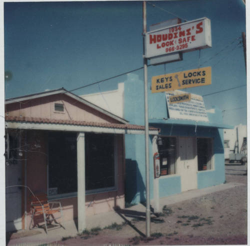 Houdini's Lock and Safe - 1934 East Apache Boulevard, Tempe, Arizona