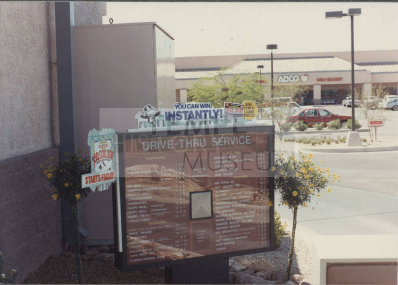 McDonald's Restaurant - 1740 East Elliot Road - Tempe, Arizona