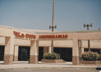 Elliot Crossings Veterinary Hospital - 1700 E. Elliot Road, #19 - Tempe, Arizona