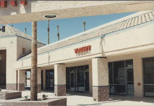 (Yogurt) - 1730 East Elliot Road - Tempe, Arizona