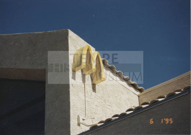 McDonald's Restaurant - 1740 East Elliot Road - Tempe, Arizona