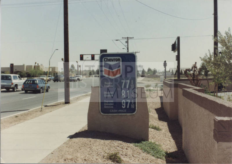 Chevron Gas Station - 1760 East Elliot Road - Tempe, Arizona
