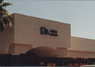 Da Grill and Bar - 1805 East Elliot Road - Tempe, Arizona