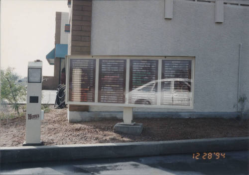 Wendy's Restaurant - 1810 West Elliot Road - Tempe, Arizona