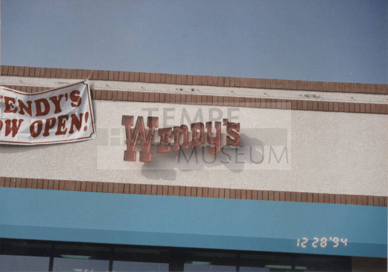 Wendy's Restaurant - 1810 West Elliot Road - Tempe, Arizona