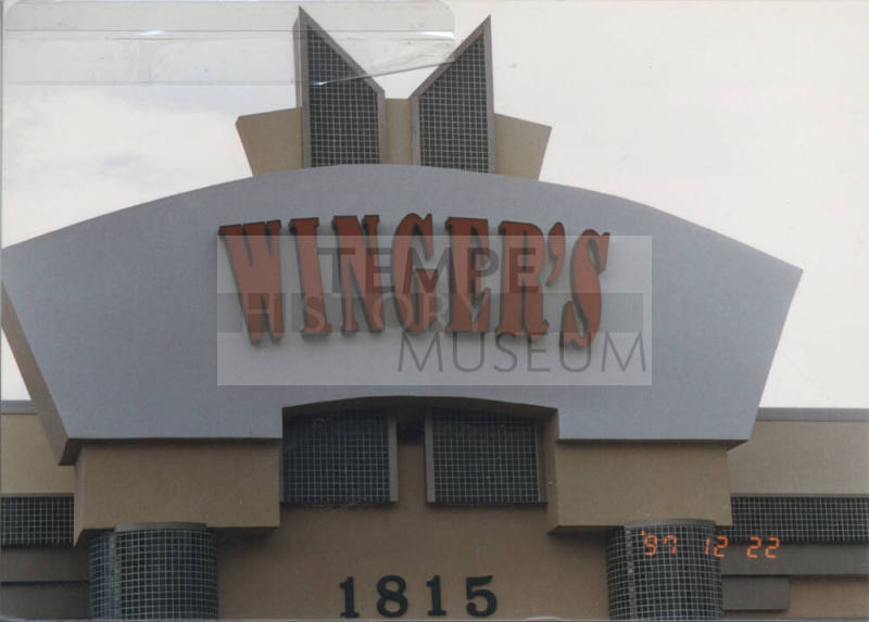 Winger's Restaurant - 1815 East Elliot Road - Tempe, Arizona