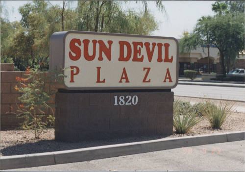 Sun Devil Plaza - 1820 East Elliot Road - Tempe, Arizona