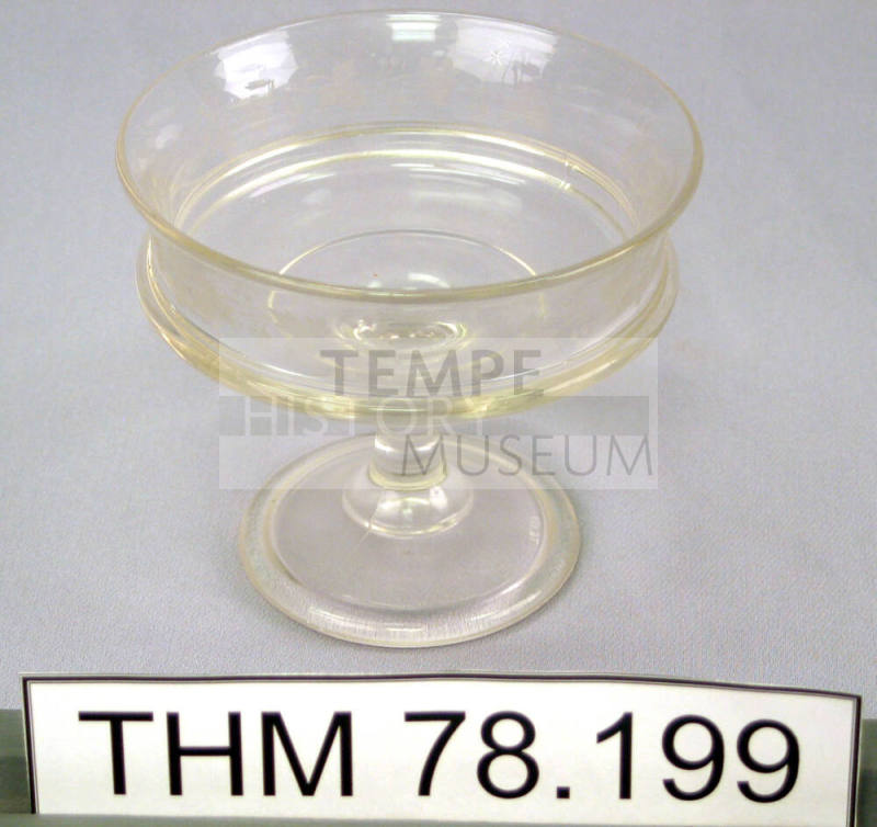Glass jelly dish