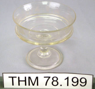 Glass jelly dish