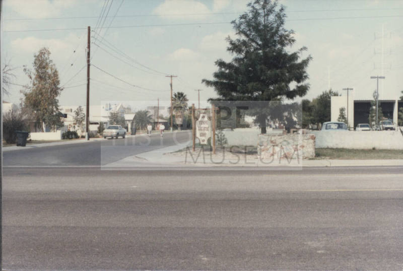Tempe Bicycle Shop - 711 South Farmer Avenue - Tempe, Arizona