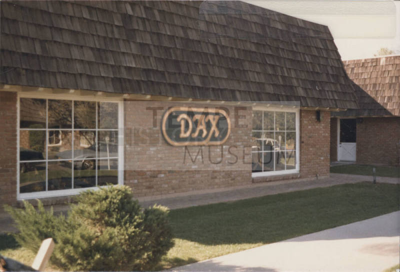 Dax Clothing - 706 South Forest Avenue - Tempe, Arizona