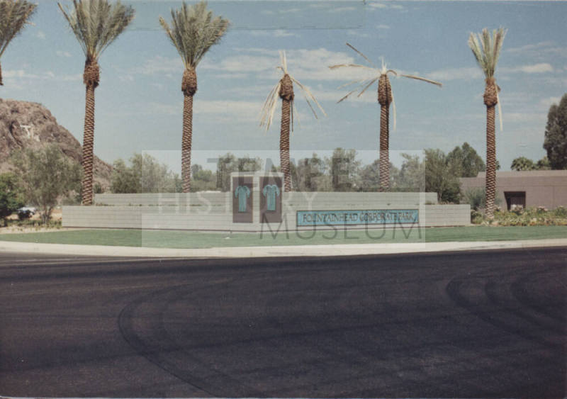 Fountainhead Corporate Park - 1402 West Fountainhead Parkway - Tempe, Arizona