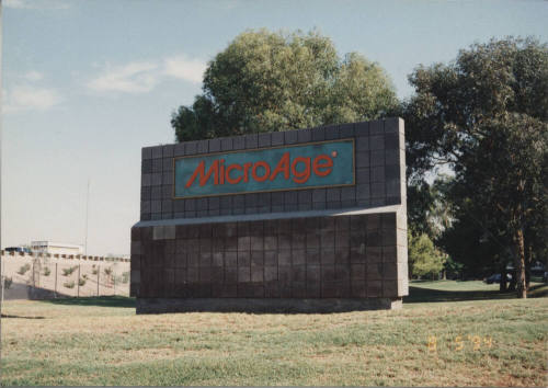 MicroAge - 1620 West Fountainhead Parkway - Tempe, Arizona