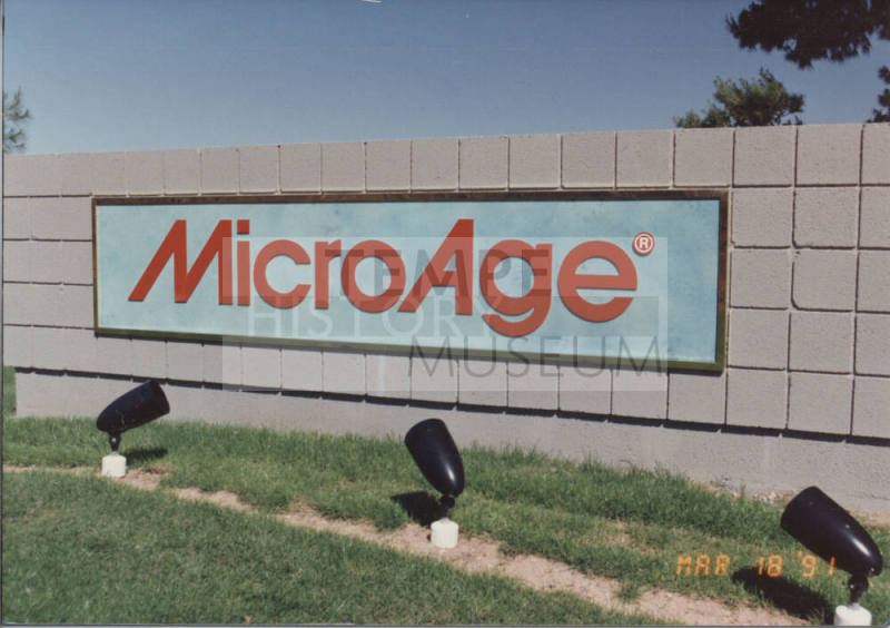 MicroAge - 1620 West Fountainhead Parkway - Tempe, Arizona