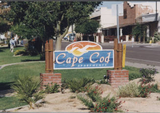 Cape Cod Apartments - 910 South Gary Drive - Tempe, Arizona