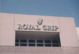 Royal Grip - 444 West Geneva Drive - Tempe, Arizona
