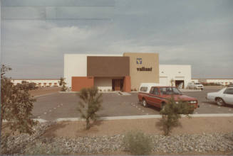 Valiant - 1104 West Geneva Drive - Tempe, Arizona