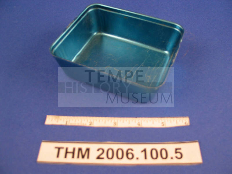 Aluminum small square bowl