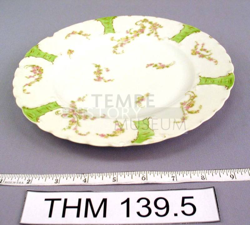 Luncheon Plate