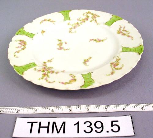 Luncheon Plate