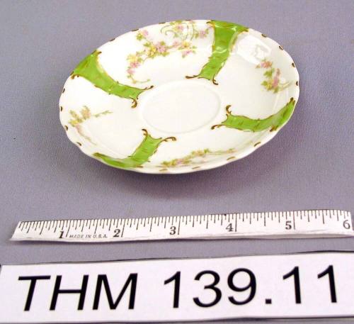 Haviland Saucer