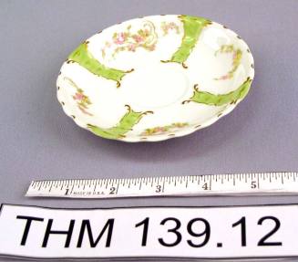 Haviland Saucer