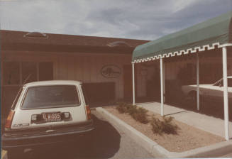 Butterfield's Food & Spirits Restaurant - 1112 East Apache Boulevard, Tempe, Ari