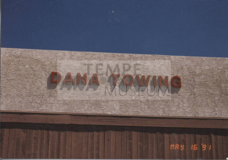 Dana Towing - 1220 West Geneva Drive - Tempe, Arizona