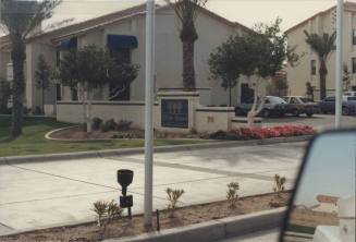 Elliot Grove Apartments - 701 West Grove Parkway - Tempe, Arizona