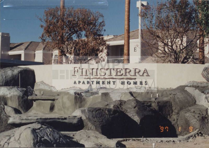 Finisterra Apartment Homes  - 1250 West Grove Parkway - Tempe, Arizona