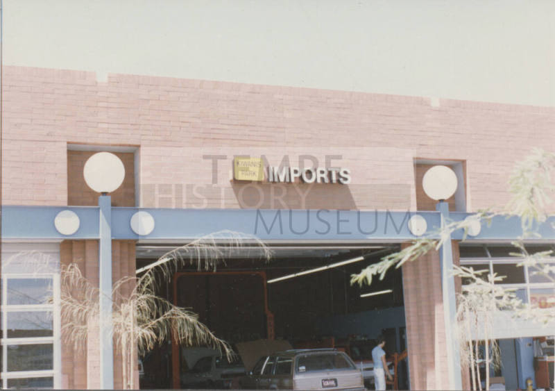Kiwanis Park Imports - 250 West Guadalupe Road - Tempe, Arizona