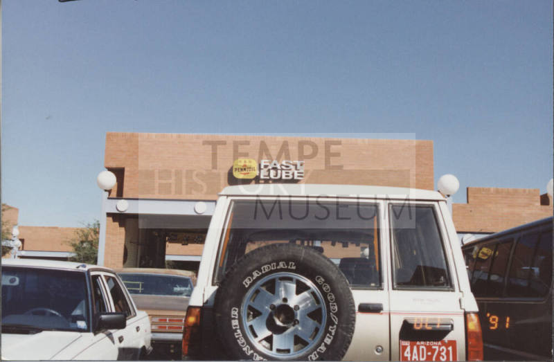 Fast Lube - 250 West Guadalupe Road - Tempe, Arizona