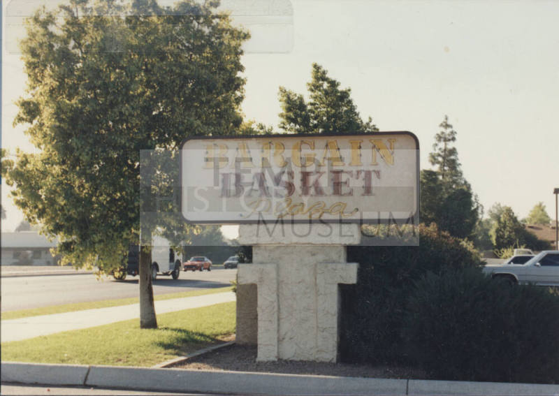 Bargain Basket Plaza - 805 East Guadalupe Road - Tempe, Arizona