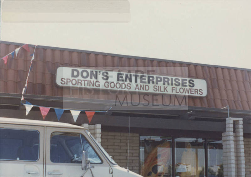 Don's Enterprises - 939 East Guadalupe Road - Tempe, Arizona