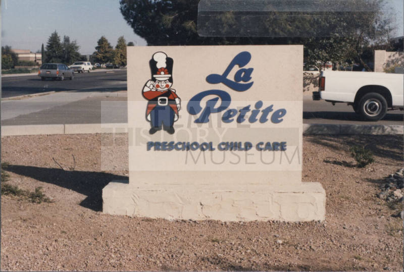 La Petite Academy - 1645 East Guadalupe Road - Tempe, Arizona