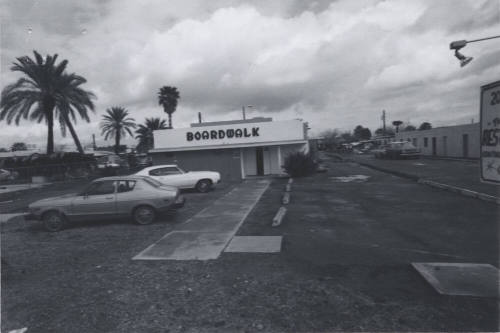 The Boardwalk Restaurant - 2050 East Apache Boulevard, Tempe, Arizona